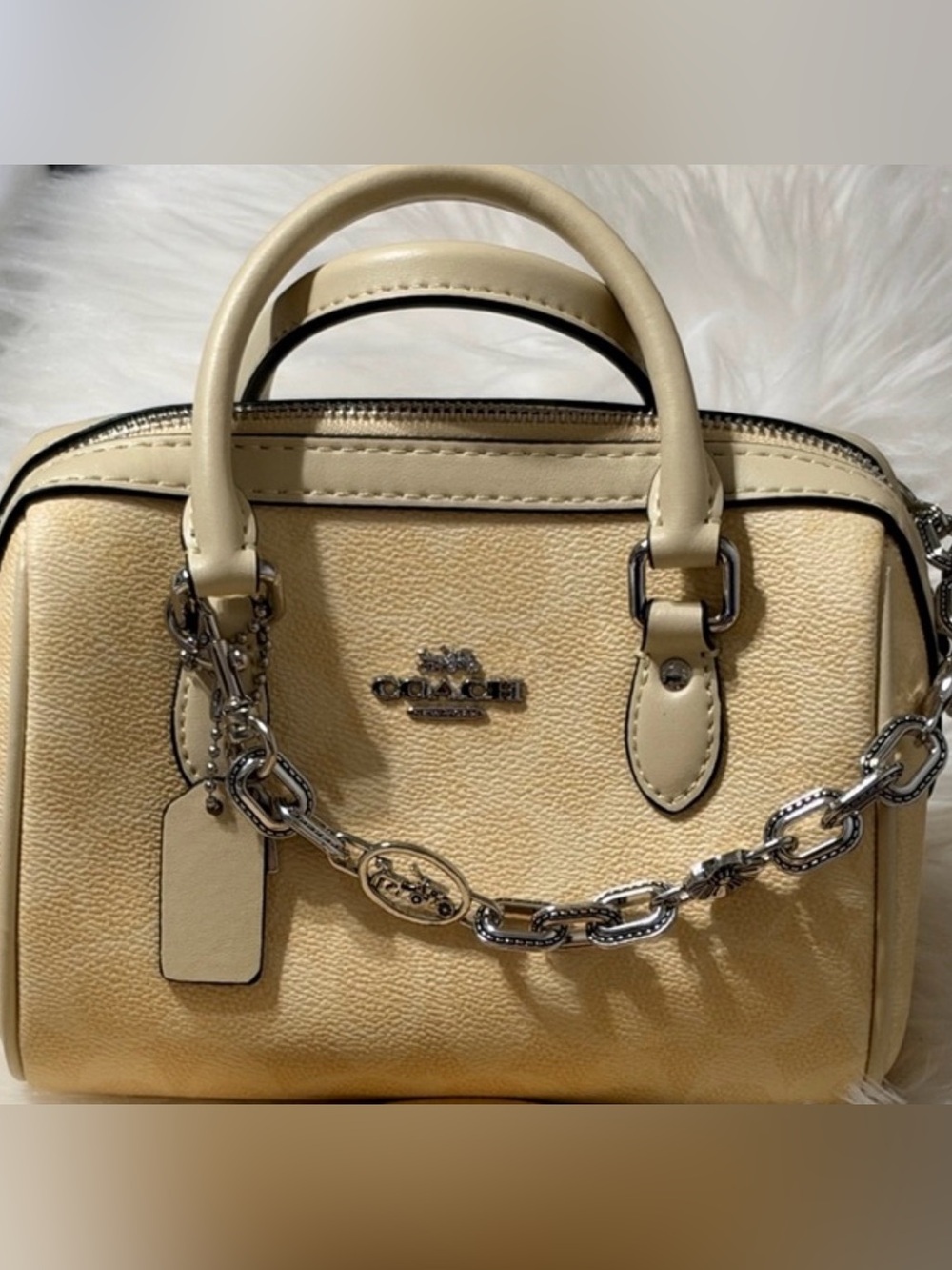 Coach mini Rowan crossbody purse